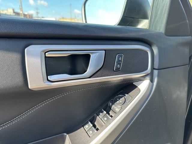 used 2023 Ford Explorer car, priced at $35,366