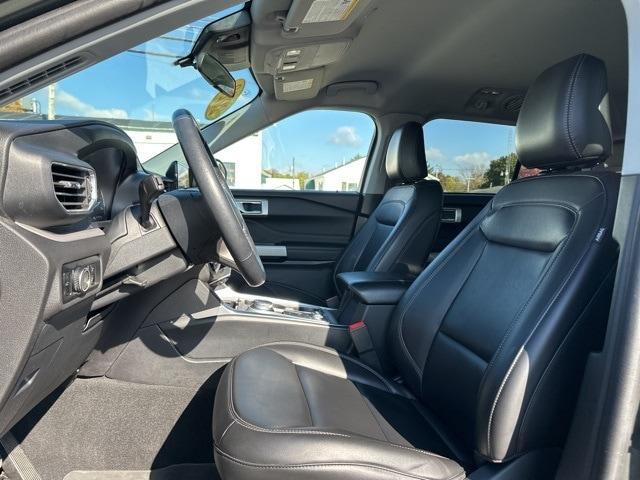 used 2023 Ford Explorer car, priced at $35,366