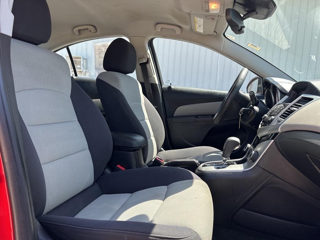 used 2014 Chevrolet Cruze car, priced at $7,501