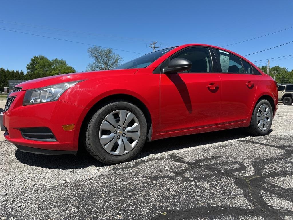 used 2014 Chevrolet Cruze car, priced at $7,501