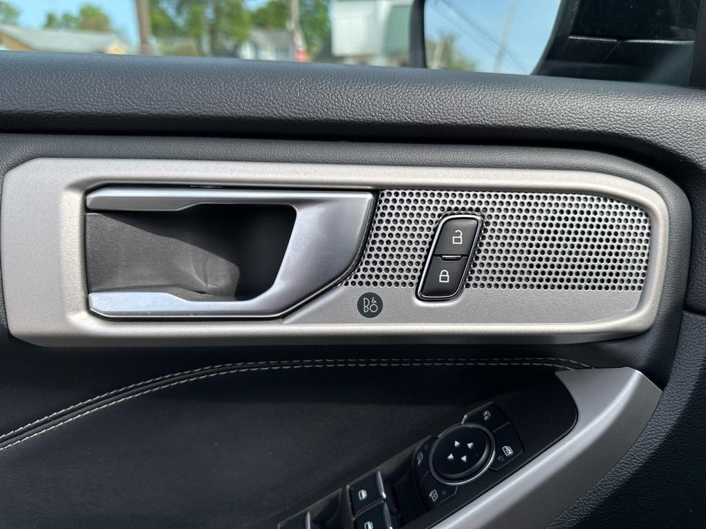 used 2024 Ford Explorer car, priced at $43,399