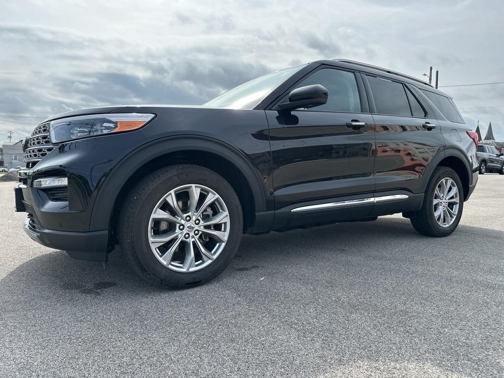 used 2024 Ford Explorer car, priced at $43,399