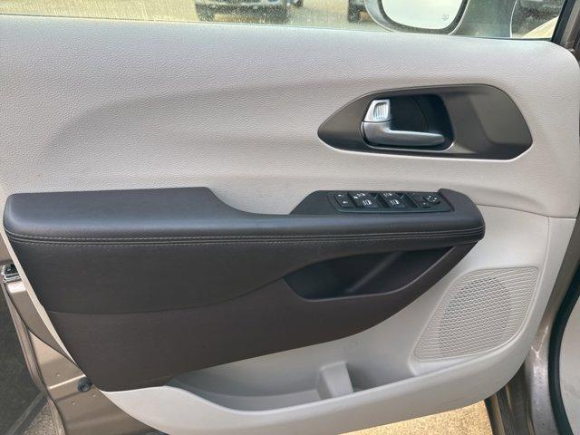 used 2017 Chrysler Pacifica car, priced at $9,999