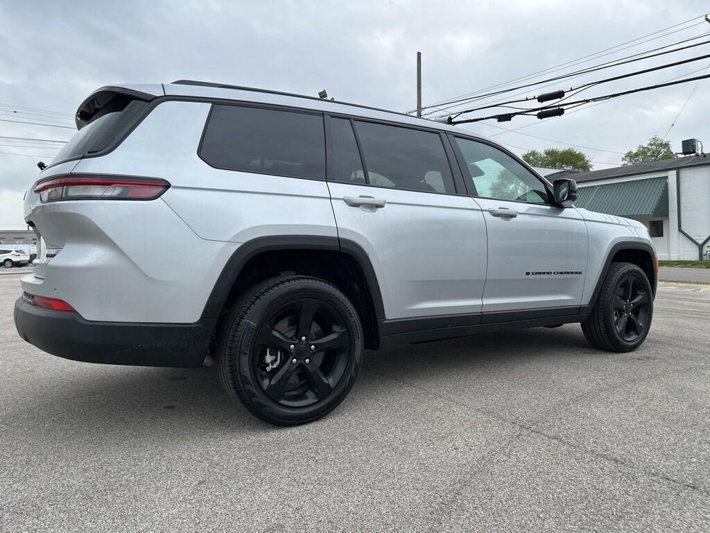 new 2025 Jeep Grand Cherokee L car