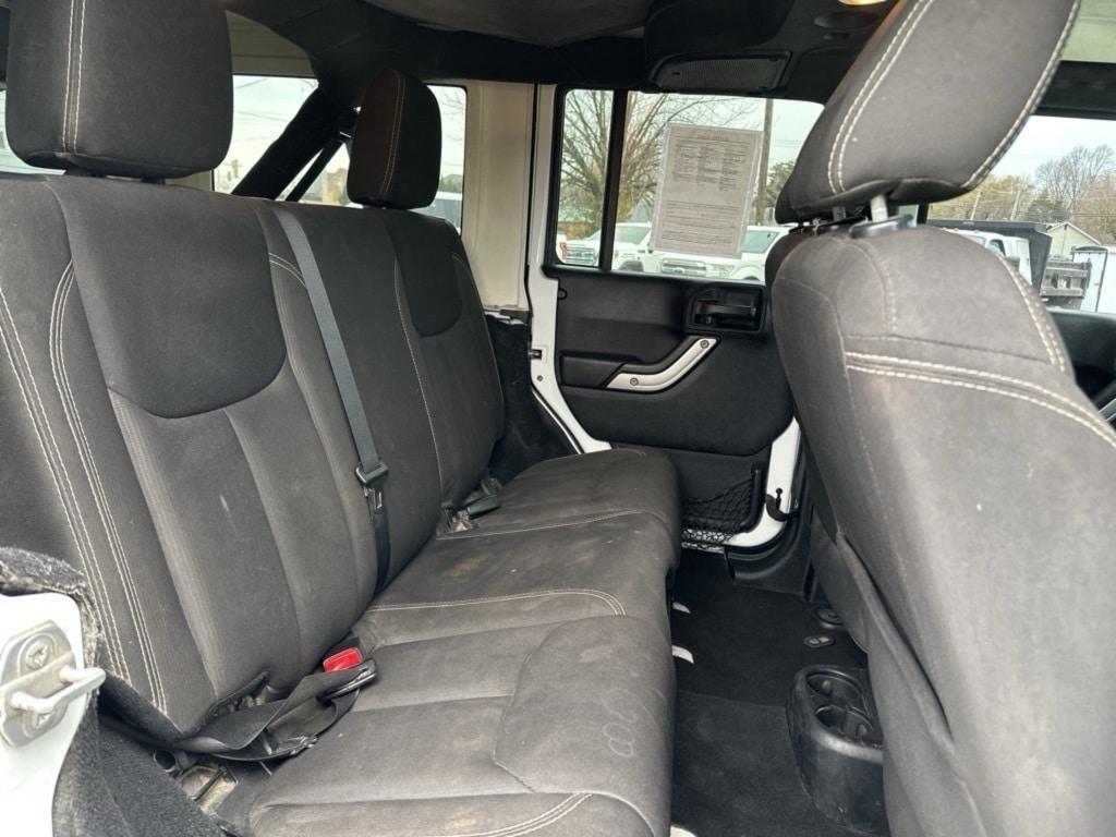 used 2015 Jeep Wrangler Unlimited car, priced at $19,243