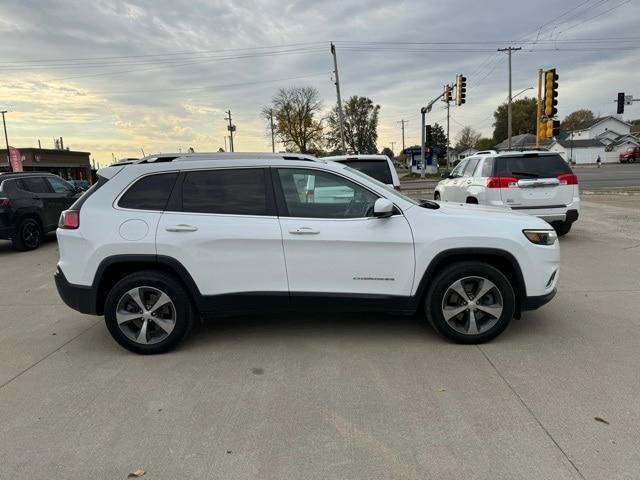 used 2019 Jeep Cherokee car, priced at $17,085