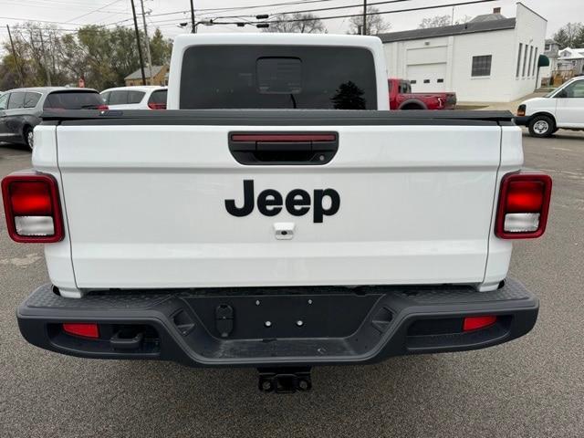 used 2024 Jeep Gladiator car, priced at $43,557