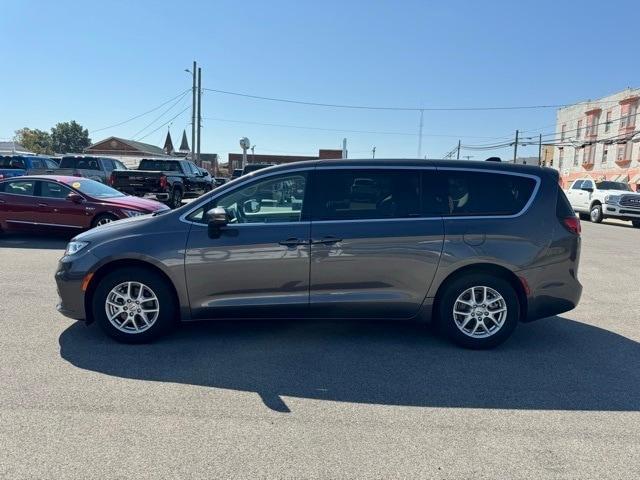 used 2023 Chrysler Pacifica car, priced at $31,107