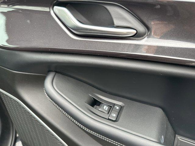 used 2022 Jeep Grand Cherokee car, priced at $27,762