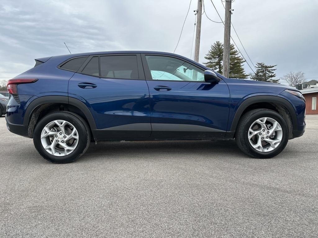 used 2024 Chevrolet Trax car, priced at $21,561