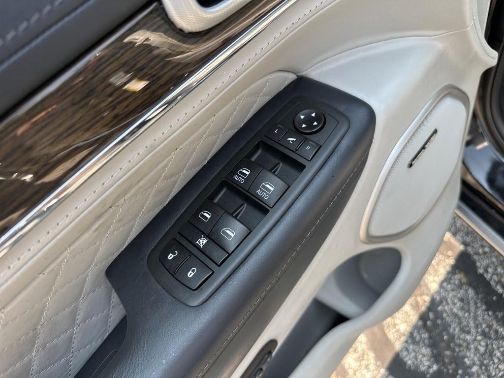 used 2019 Jeep Grand Cherokee car, priced at $20,720