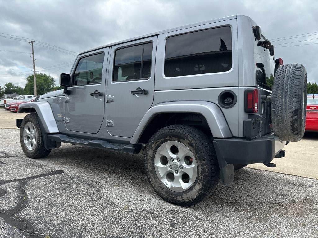 used 2015 Jeep Wrangler Unlimited car, priced at $24,068