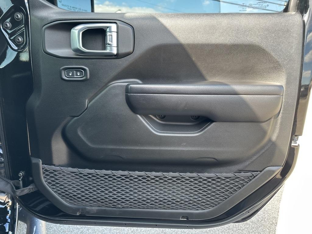 used 2021 Jeep Wrangler Unlimited car, priced at $31,194
