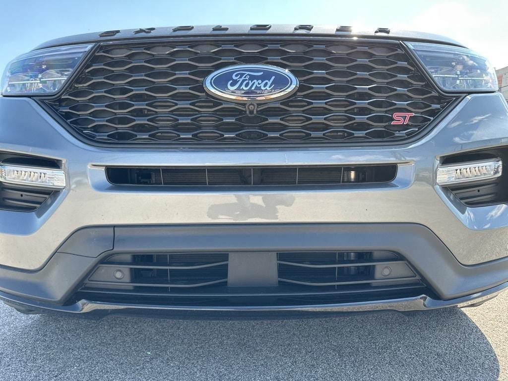 used 2024 Ford Explorer car, priced at $52,515