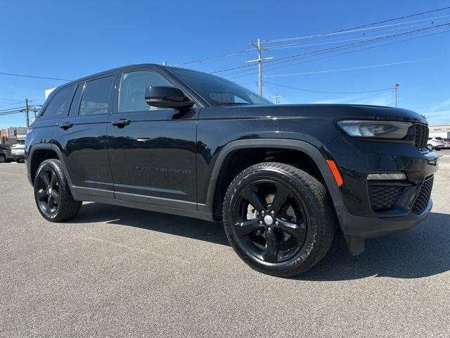 used 2023 Jeep Grand Cherokee car, priced at $27,469