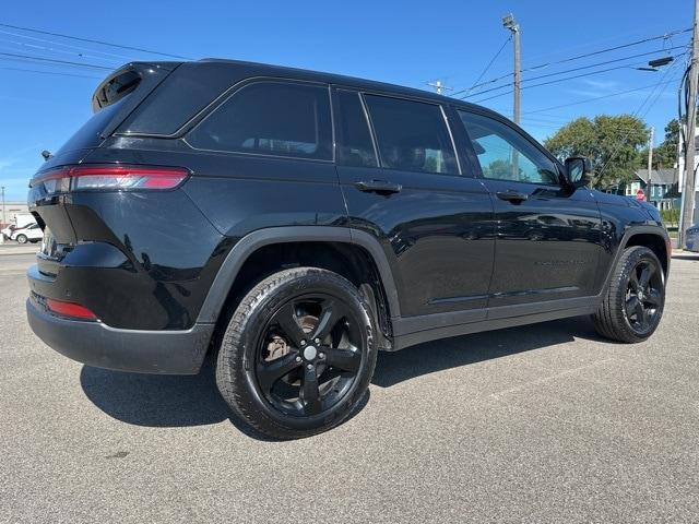 used 2023 Jeep Grand Cherokee car, priced at $28,998