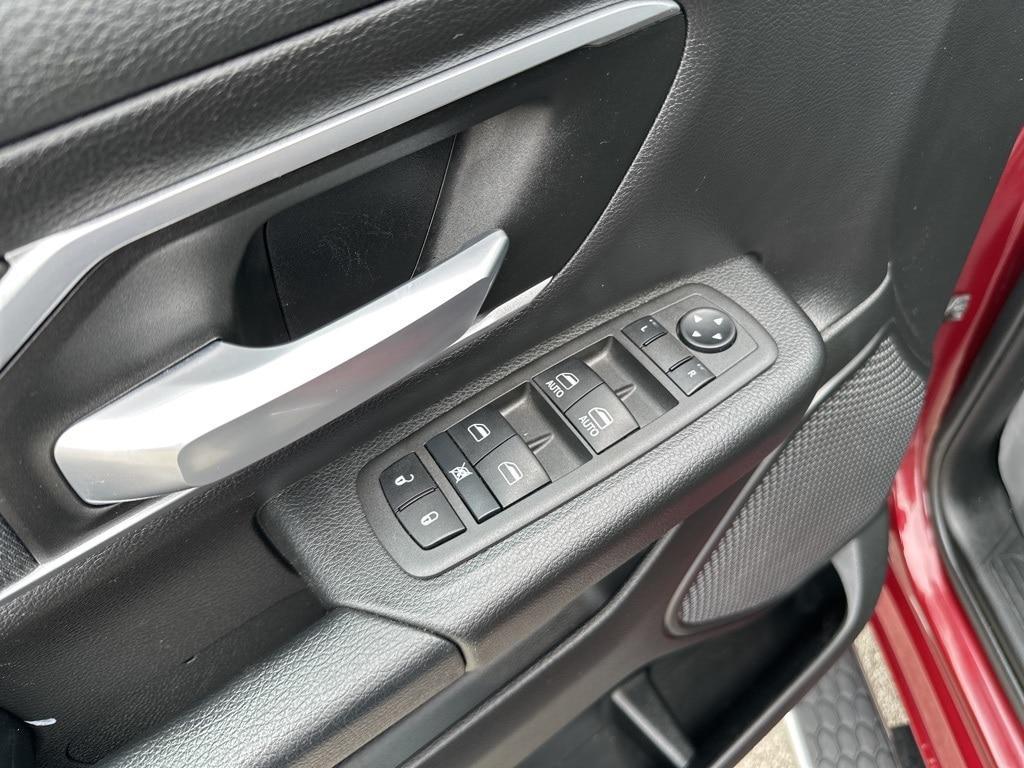 used 2022 Ram 1500 car, priced at $41,601