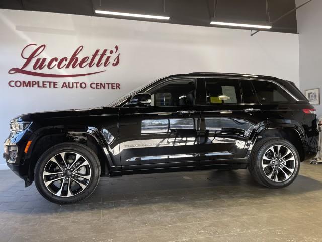 used 2023 Jeep Grand Cherokee car, priced at $43,894