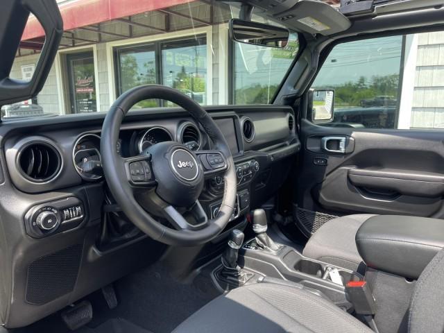 used 2022 Jeep Wrangler Unlimited car, priced at $36,977