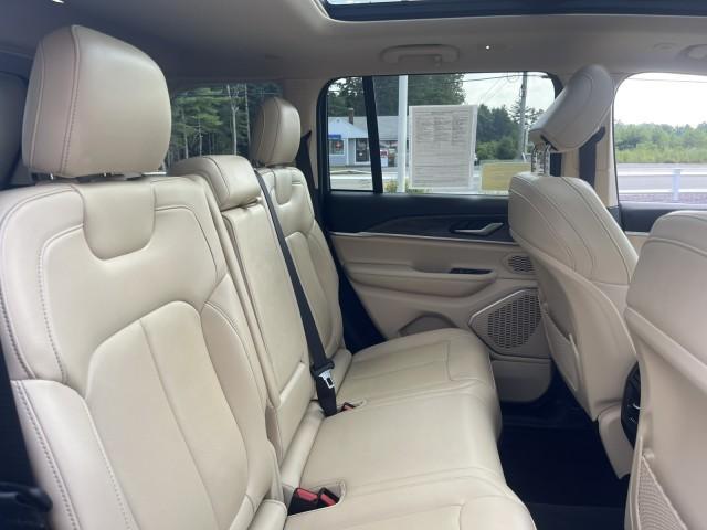 used 2022 Jeep Grand Cherokee car, priced at $34,249