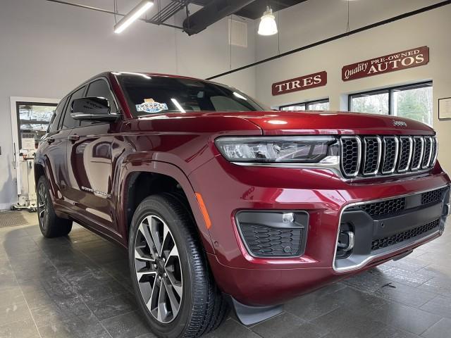 used 2023 Jeep Grand Cherokee car, priced at $43,988