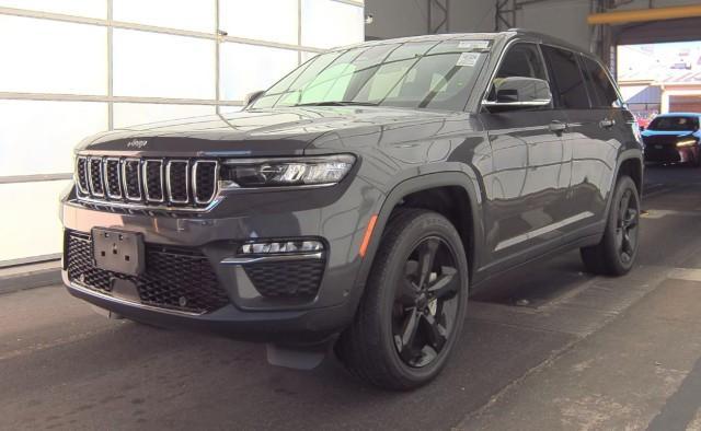 used 2022 Jeep Grand Cherokee car, priced at $34,977