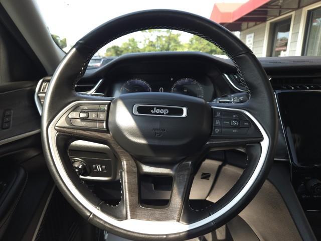 used 2022 Jeep Grand Cherokee car, priced at $33,988