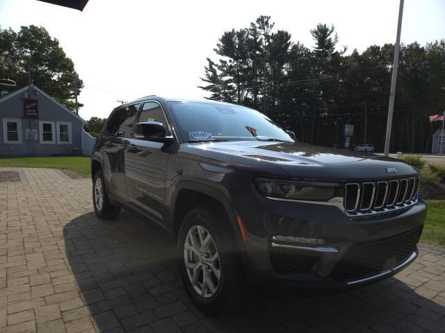 used 2022 Jeep Grand Cherokee car, priced at $33,988