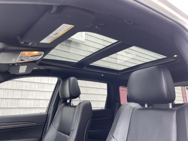 used 2022 Jeep Grand Cherokee WK car, priced at $31,490