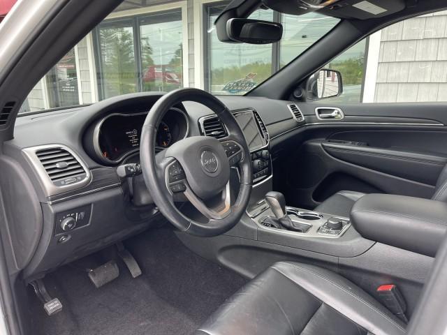 used 2022 Jeep Grand Cherokee WK car, priced at $31,490