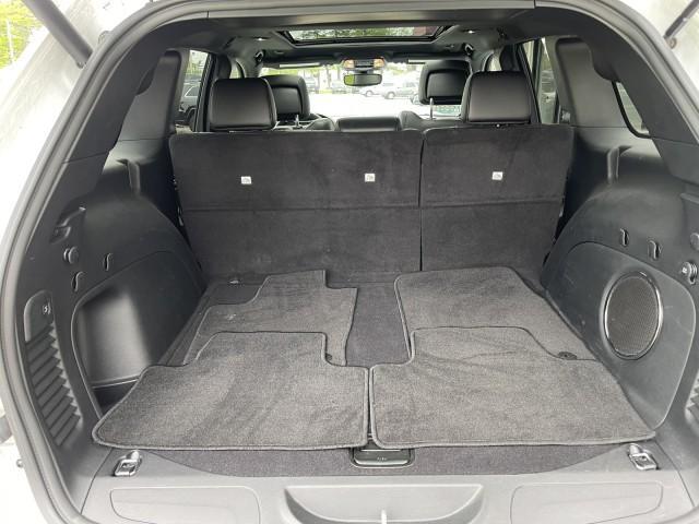 used 2022 Jeep Grand Cherokee WK car, priced at $31,490