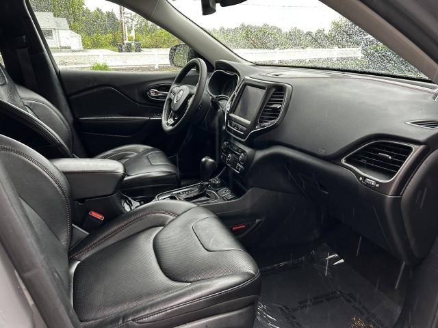 used 2022 Jeep Cherokee car, priced at $30,490