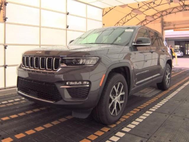 used 2024 Jeep Grand Cherokee car, priced at $39,879
