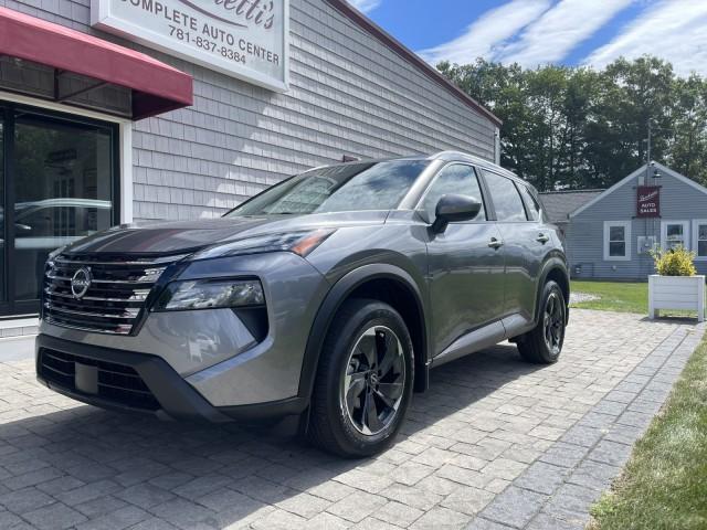 used 2024 Nissan Rogue car, priced at $27,984
