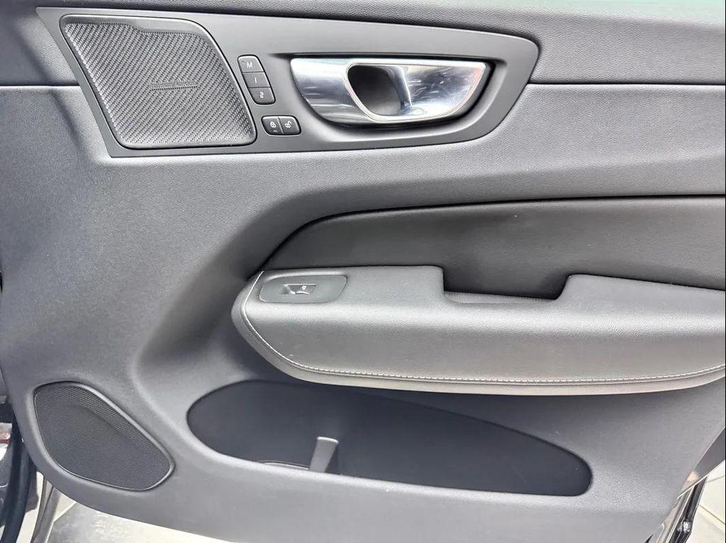 used 2019 Volvo XC60 car, priced at $19,695