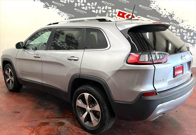 used 2019 Jeep Cherokee car, priced at $17,495