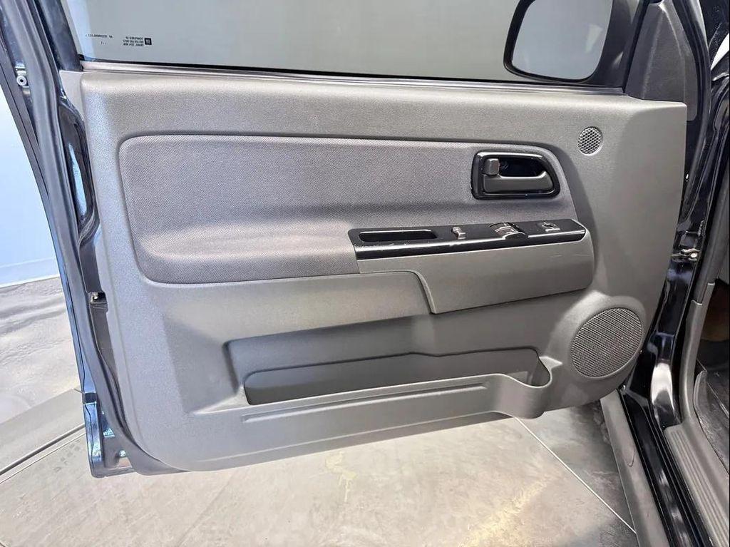 used 2005 Chevrolet Colorado car, priced at $12,995