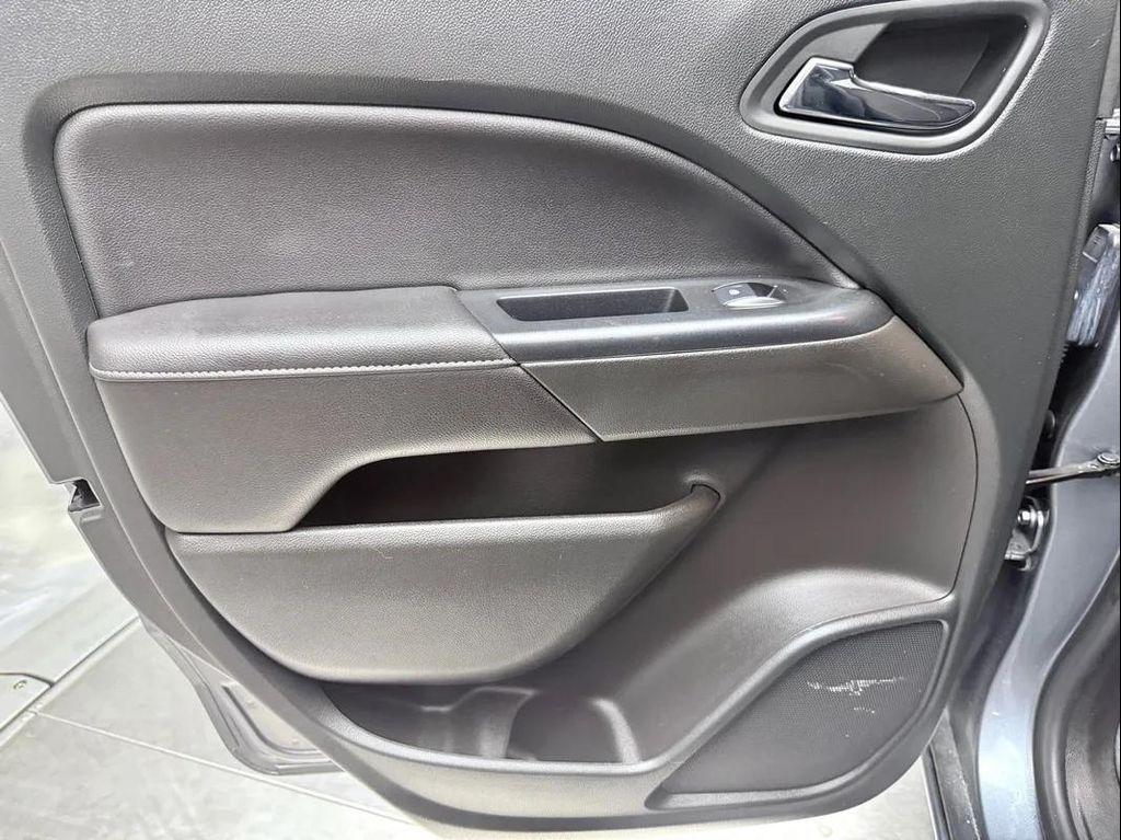 used 2021 GMC Canyon car, priced at $29,995