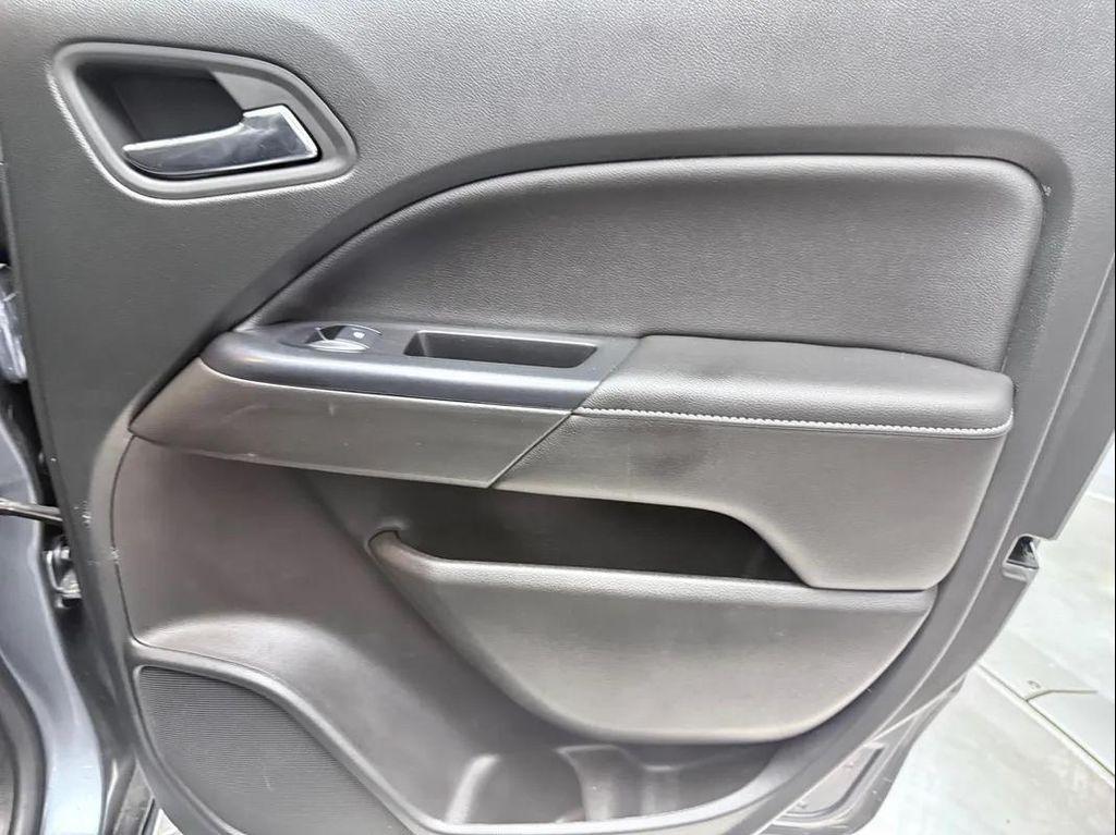 used 2021 GMC Canyon car, priced at $29,995