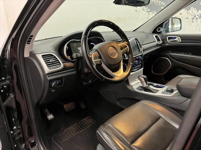 used 2020 Jeep Grand Cherokee car, priced at $27,995