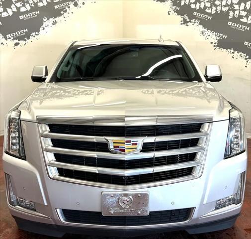 used 2016 Cadillac Escalade ESV car, priced at $25,495