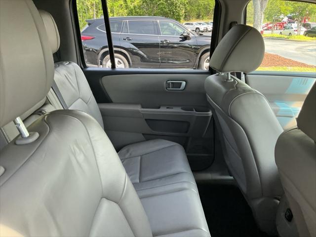 used 2015 Honda Pilot car, priced at $14,999