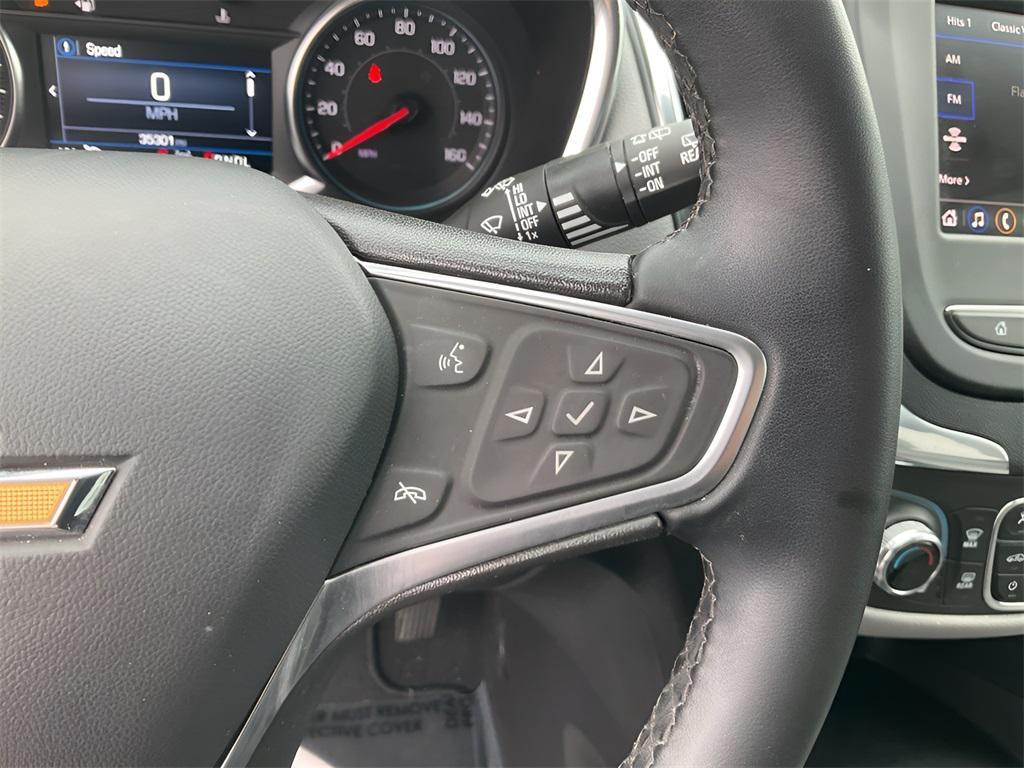 used 2023 Chevrolet Equinox car, priced at $19,772