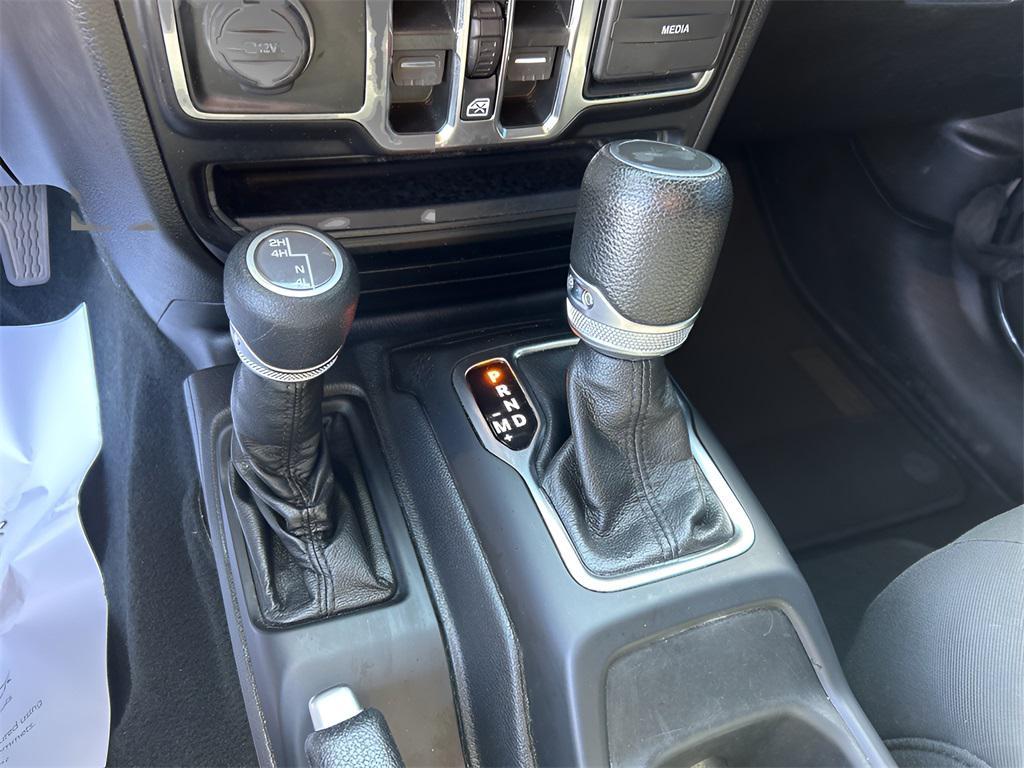 used 2022 Jeep Wrangler Unlimited car, priced at $25,837