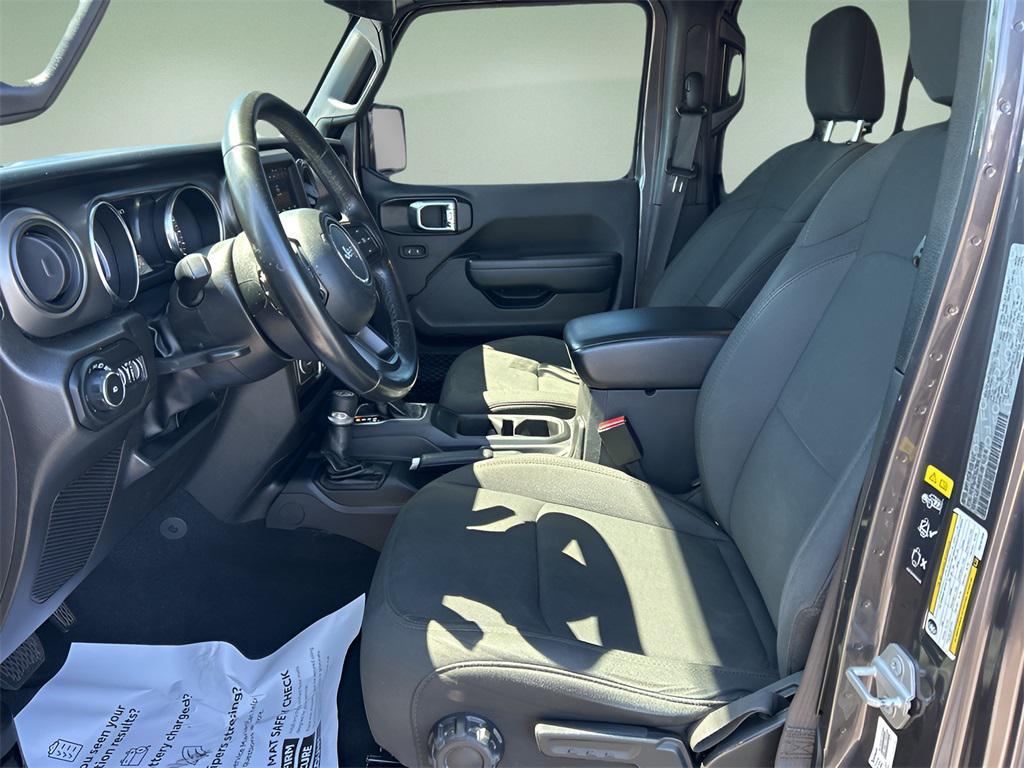 used 2022 Jeep Wrangler Unlimited car, priced at $25,837