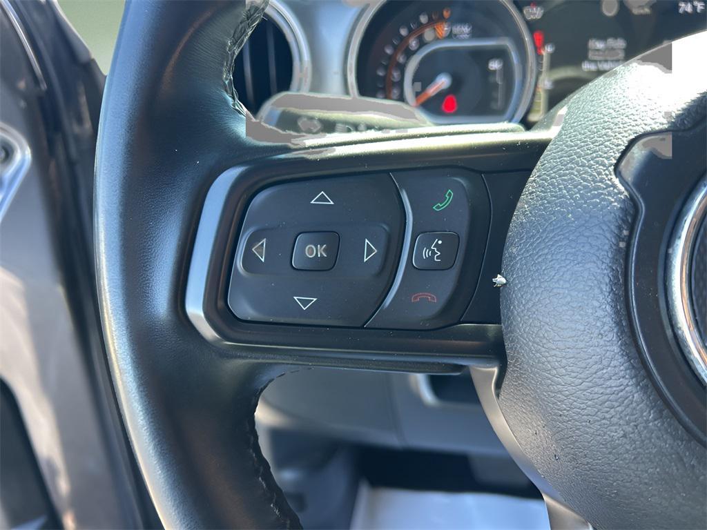used 2022 Jeep Wrangler Unlimited car, priced at $25,837