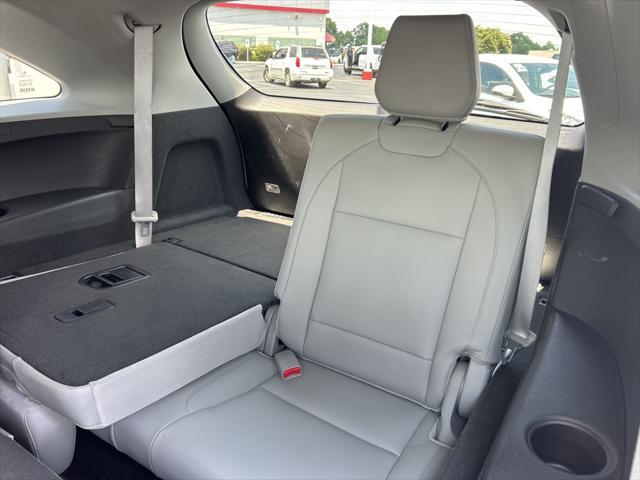 used 2020 Acura MDX car, priced at $28,999