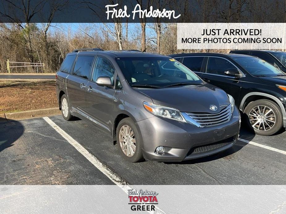 used 2016 Toyota Sienna car, priced at $20,900