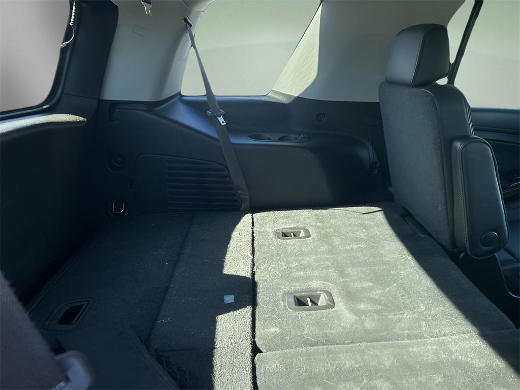 used 2017 GMC Yukon car, priced at $27,287