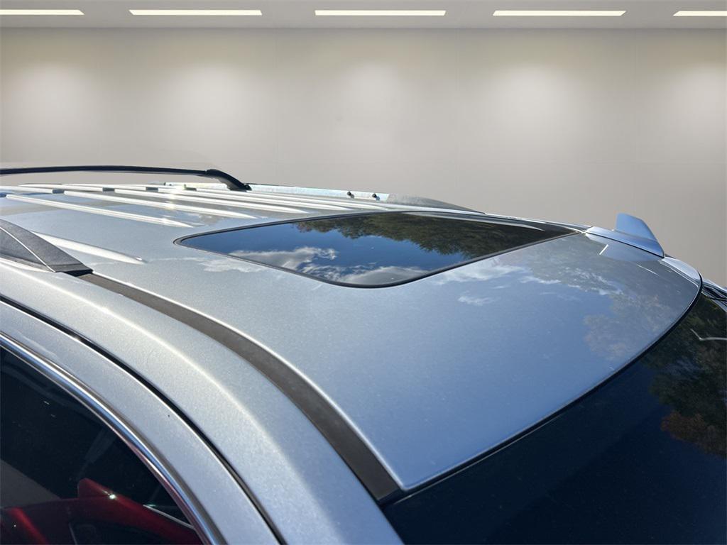 used 2017 GMC Yukon car, priced at $27,287